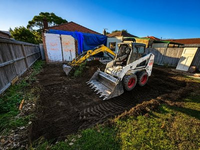 RUBBISH REMOVAL